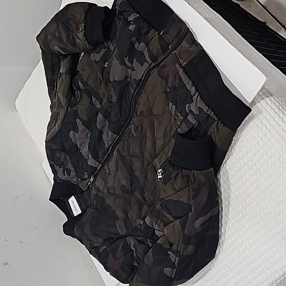 Calvin Klein Mens Jacket Camo Quilted Bomber Jacket Size M - Picture 13 of 14
